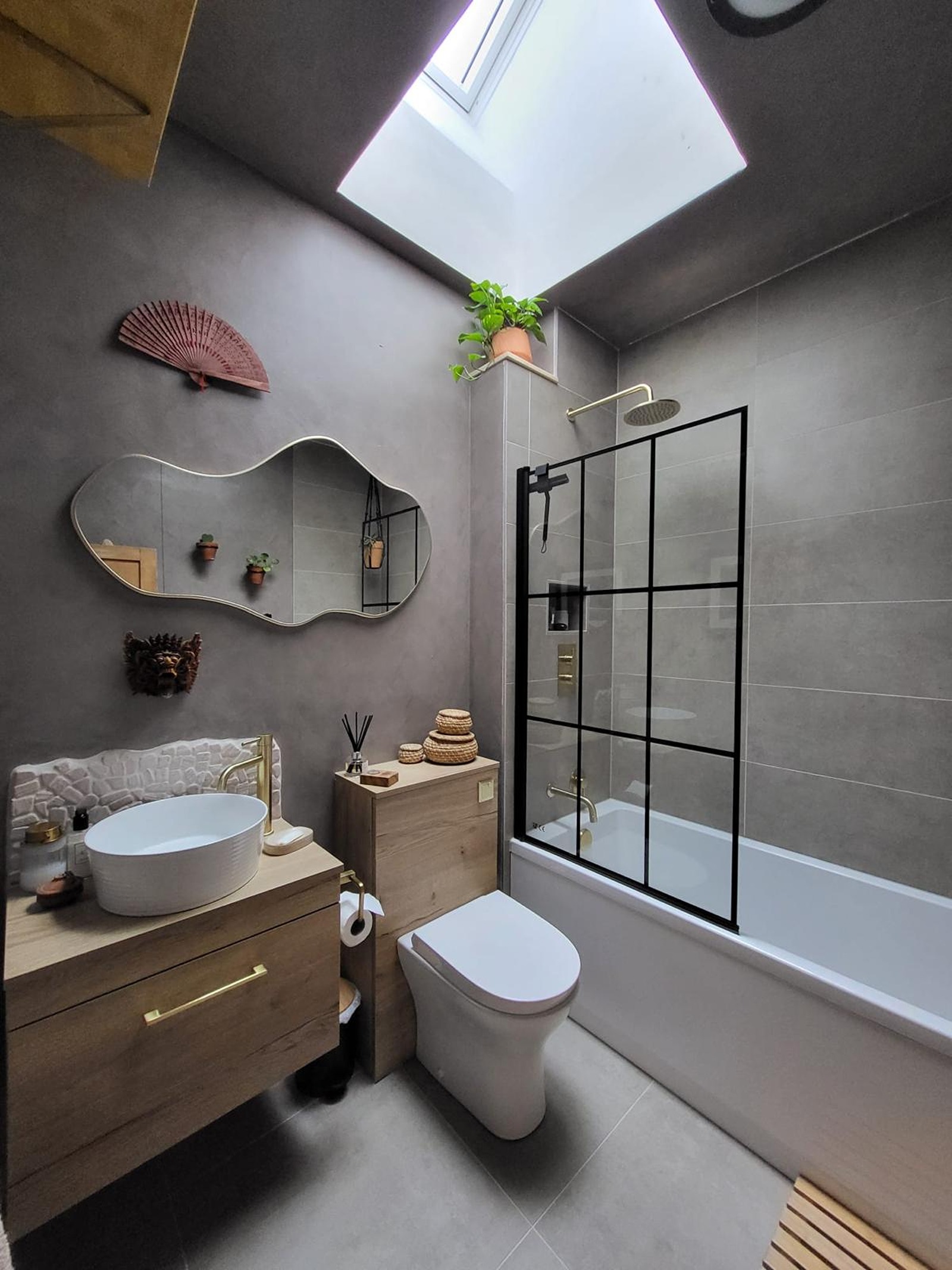 SM Plumbing Services - Professional Bathroom Installation
