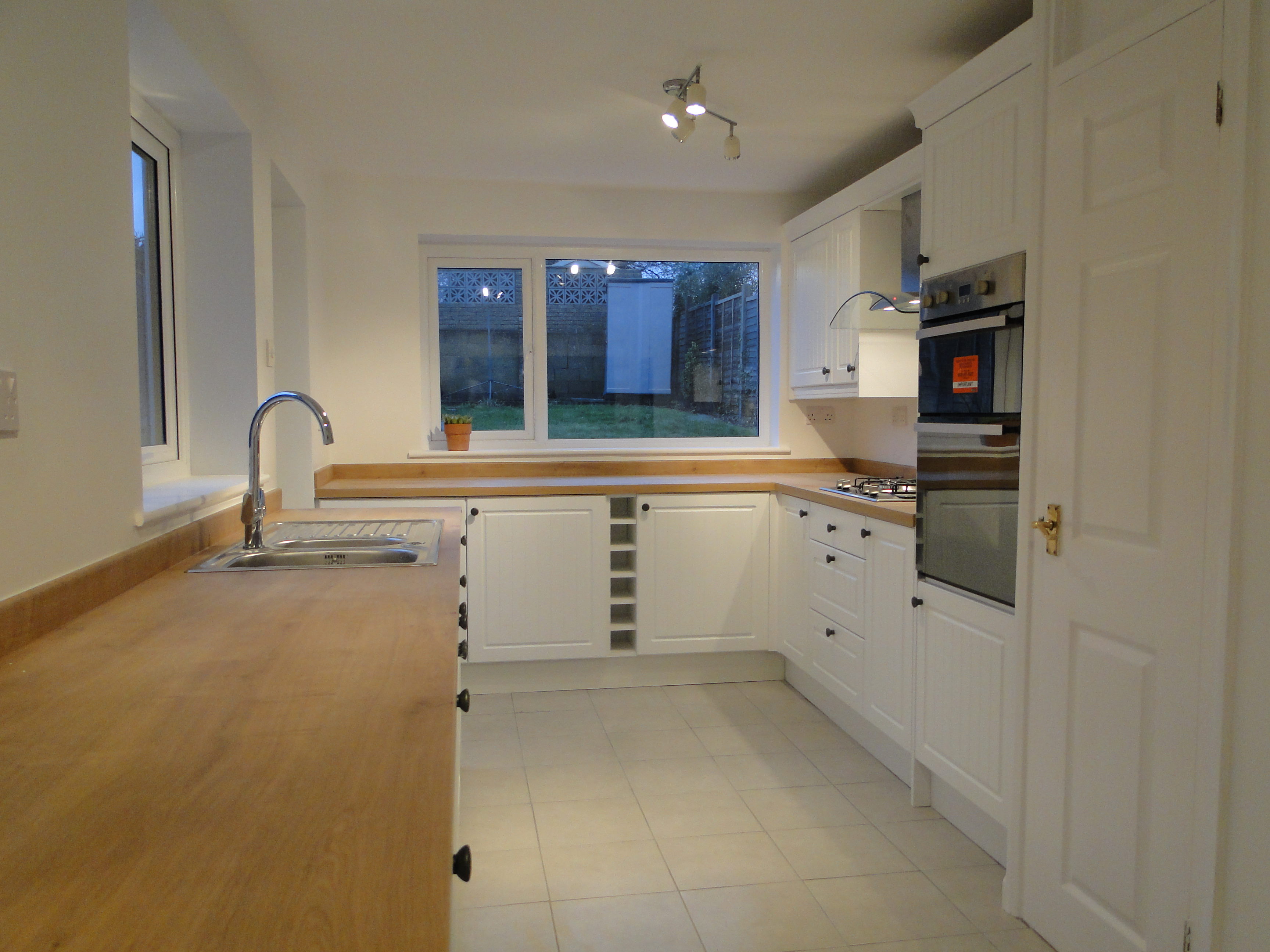 Kitchen plumbing by SM Plumbing Services